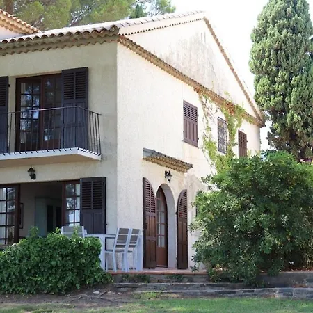 別荘 Familiale Pied Dans L'eau Acces Direct A La キャバレール・シュル・メール