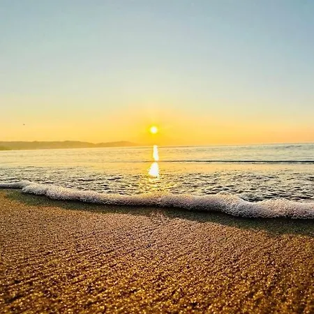 Familiale Pied Dans L'eau Acces Direct A La 別荘