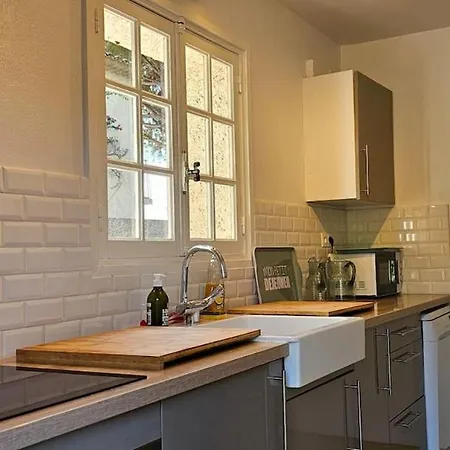 Familiale Pied Dans L'eau Acces Direct A La